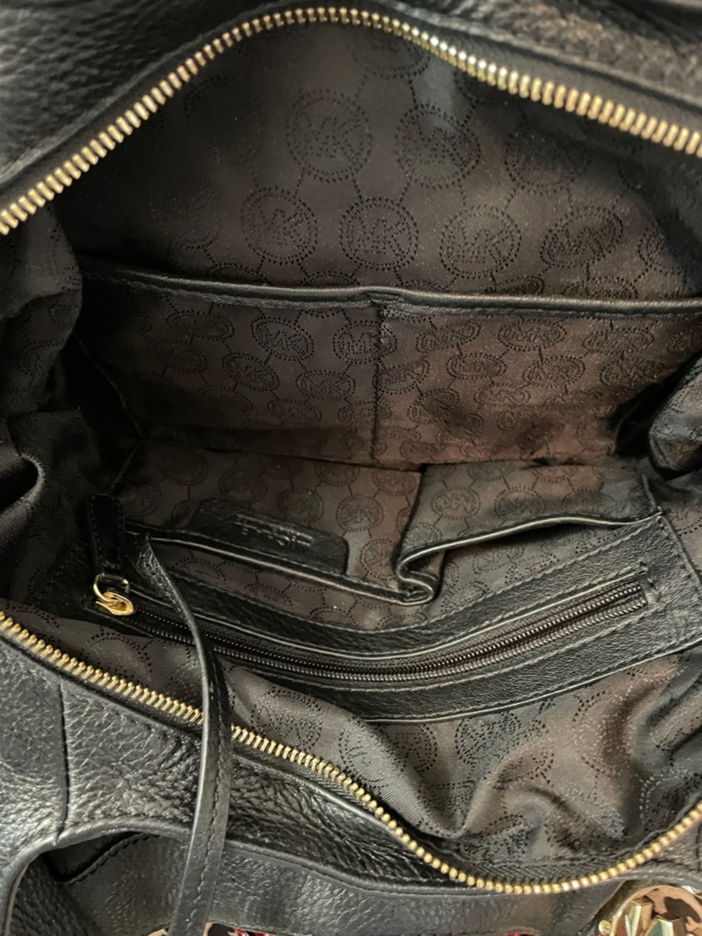 Michael Kors  Fulton Black Pebbled Leather Hobo with Gold MK Charm ,on ea side - Picture 10 of 17